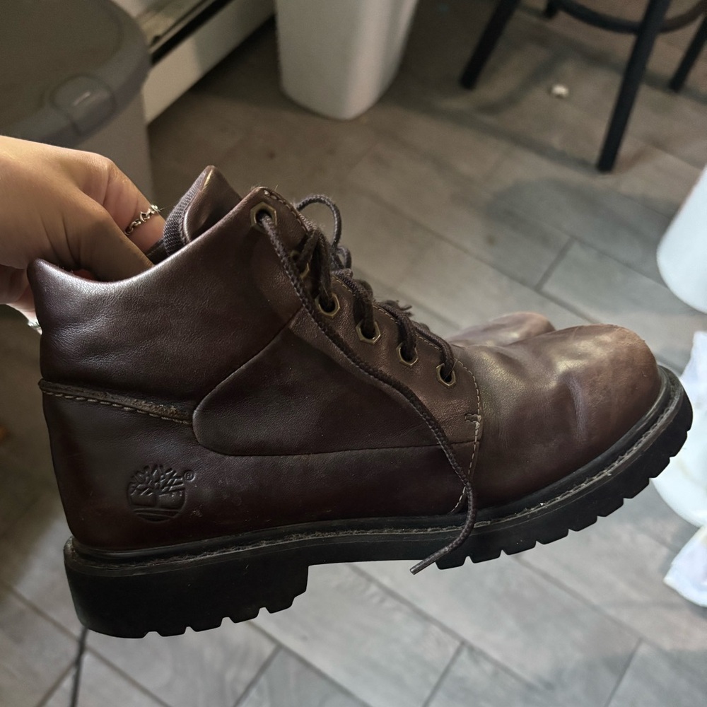 Vintage Timberland Women’s Leather Boots